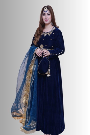 Naubahar Velvet Lehnga