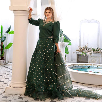 Neelam Lehnga (3pc)