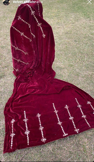 VELVET MIRROR SHAWL