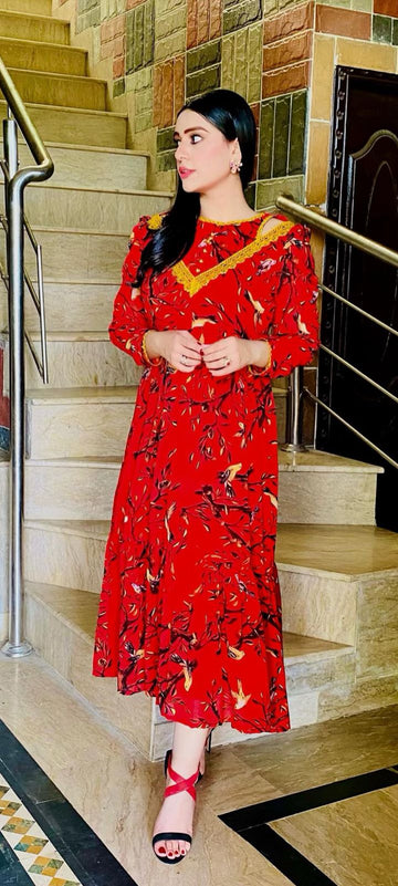 Floral chiffon frock with lace embalishment