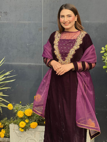 Velvet Emb 3pcs Suit