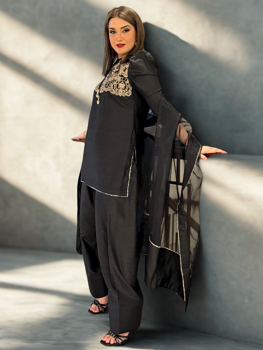 Rawsilk Farshi Suit With Tilla Embroidery On Neckline