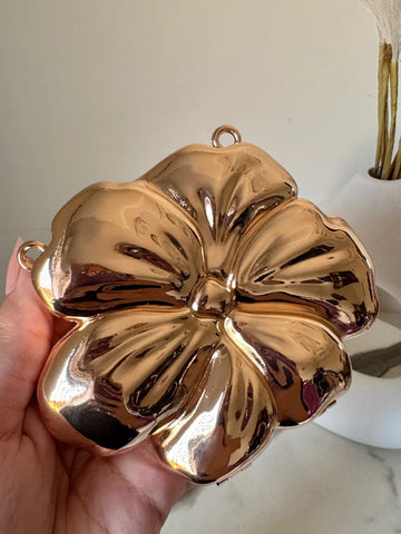 Viral Flower Metallic Clutch with Chain
