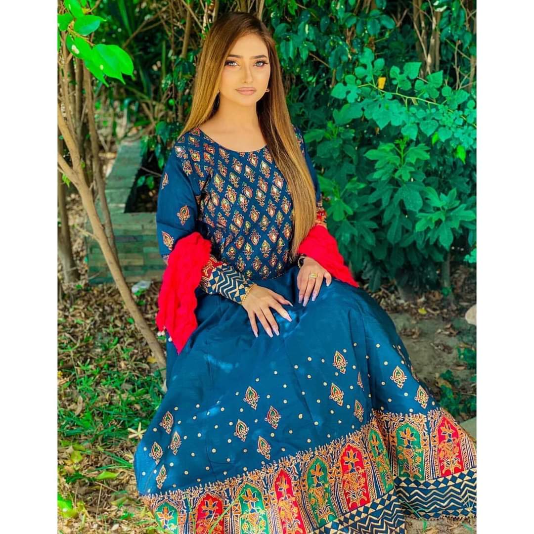 NOOR LEHNGA (2 piece )