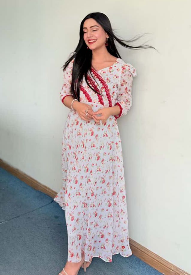 Korean Chiffon Frock With lace Soft Lining Attatch(1 PC)